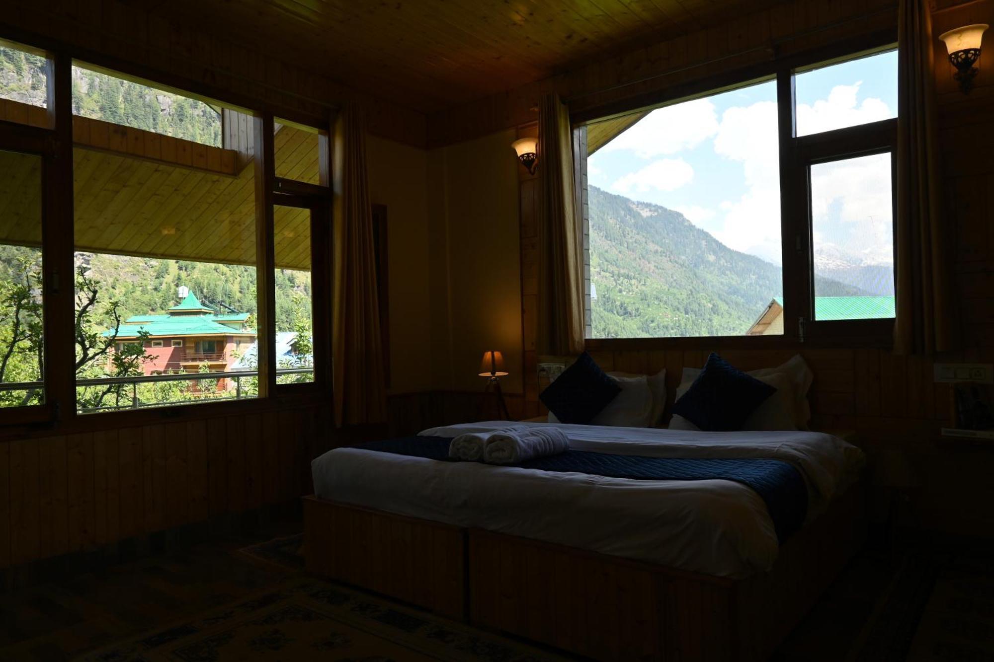 Cascade Mountain Retreat Manali Panzió Kültér fotó